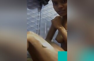 Nowadays Exclusive- Cute Desi Girl Similar Bathing On Video Call