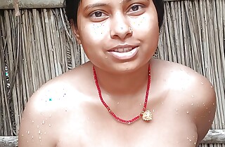 Desi village bhabhi sucked land to the fullest extent a finally Medicine lavage and drank land kapai