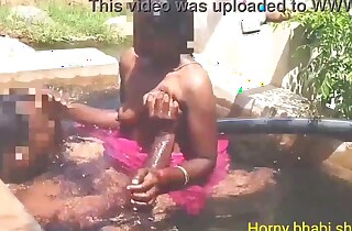 Tamil aunty irrigate and fucking with uncle