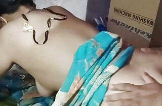 Indian Housewife Mangala's Costs Suck Her Pussy And Put Sperm On Her Back After Going to bed