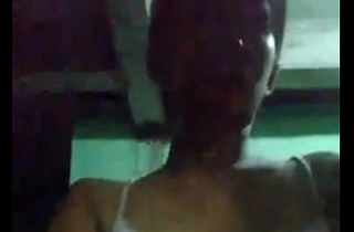 Indian Sexy Paki girl Records herself after bath hot video footage leaked - Wowmoyback