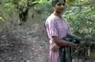 Indian girl fucking in forest