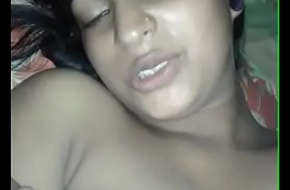 Sexy indian bhabhi boobs capture by hubby