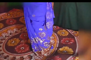 मेरी नई  भाभी को पटा के चोदा नीली साड़ी मै भाभी को जबरदस्ती चोदा हॉट विडिओ