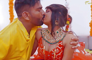 Abstain bhabhi enjoyed her first Suhagrat night and screwed hard