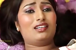 Desi bhabi aur Grub Streeter