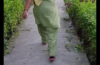 Hot Indian mom big ass