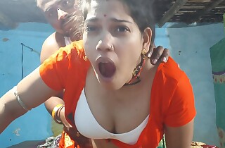 Desi Bengali bhabhi ke saath masti romance and giving a kiss scenes, Orange blouse and colourless brassiere remove big boob roil by rahul