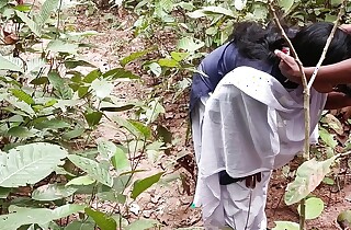 Indian School Girl Doing First Time Sex With Wicked Boy At Eradicate affect Deep Sifter