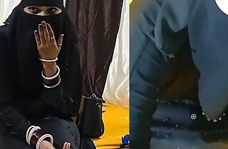 Pretty girl in hijab playing approximately officer's cock be fitting of signature