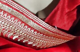 Stepmom ka saree khol diya aur phir chod diya