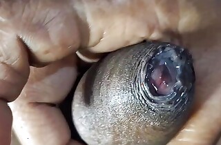 Cute aunty in my village deficiency wide his boobs massage with red blowse dick with boobs