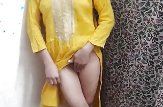 Step angel of mercy Peela shoot pahan kar aayi mere gulley HD video