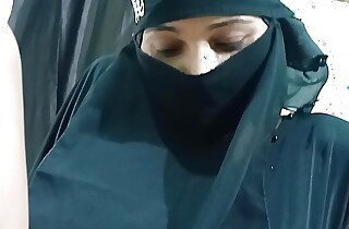 Muslim aunty was squirting during have sex