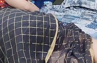 Second-story sucking tits be required of mallu aunty in Saree