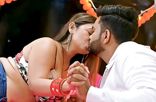 Indian Desi bhabi fucked by devar alone at home real Hindi sex video